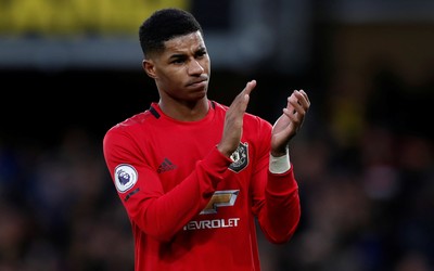 熊猫电竞焦点-佐默扑出必进球后怒吼